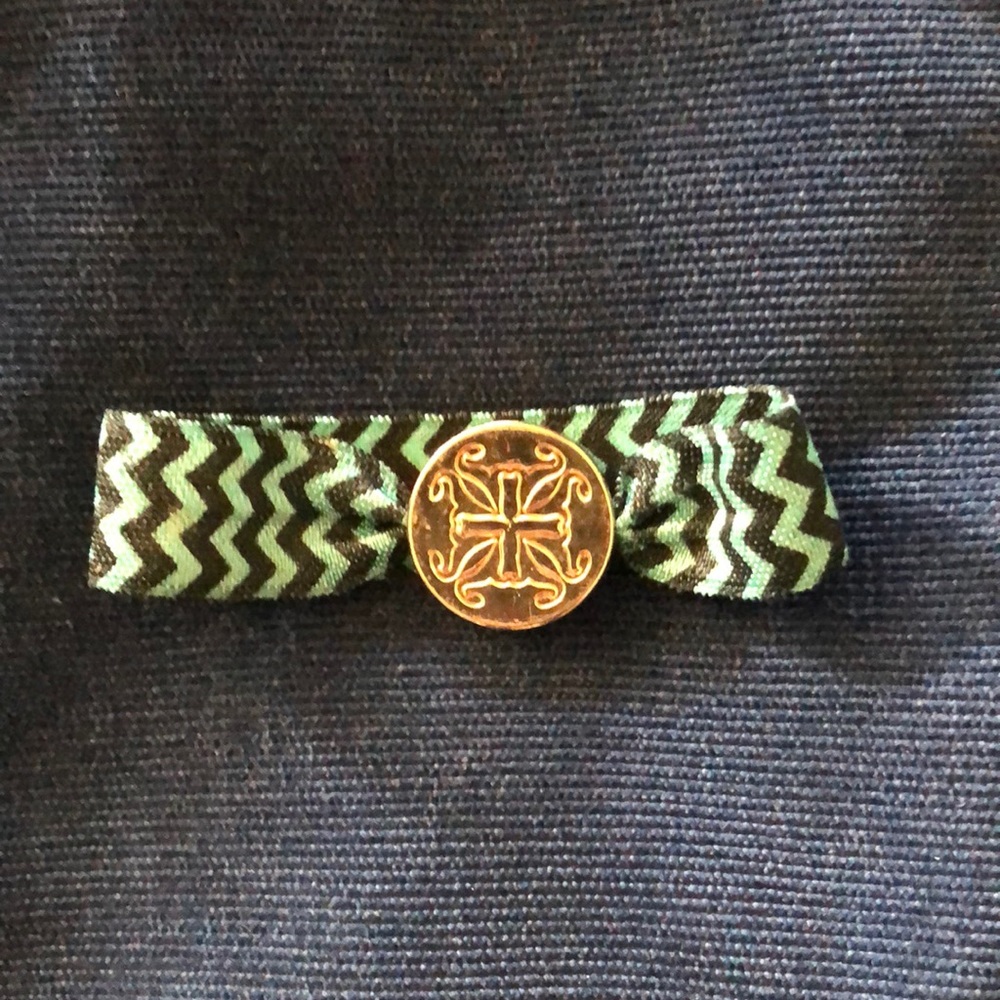 Rustic cuff stretchy braclet